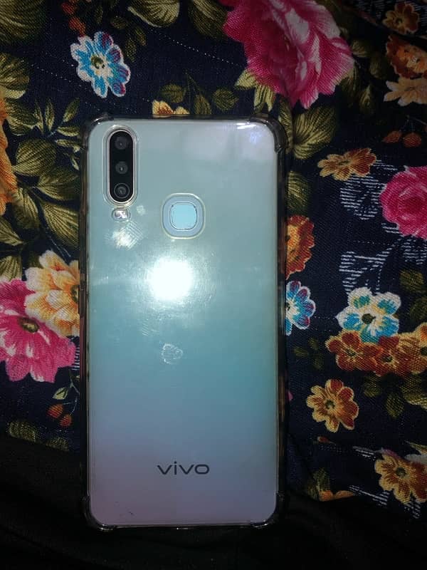 Vivo y17 8/256 1