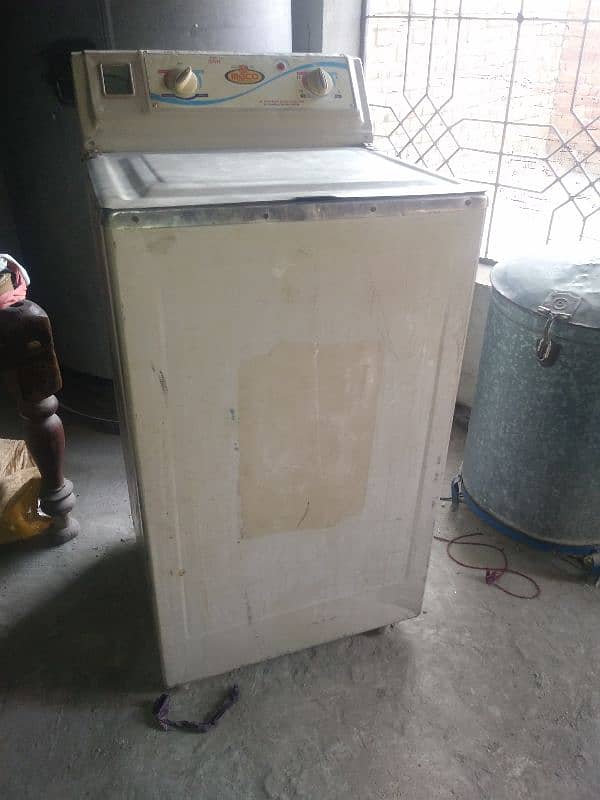 washing machine (Meco) 4