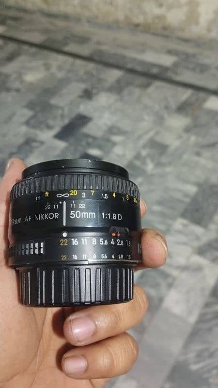 nikon 1.8-50mm AF lense 1