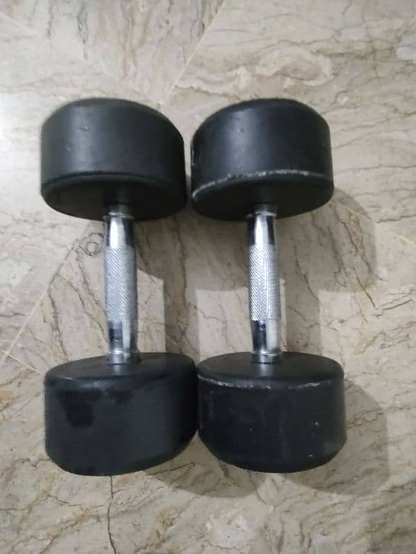 5kgs dumbells pair (5+5) rubber coated and abs roller and chest workou 2