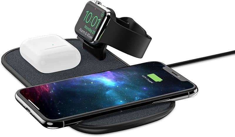 mophie 3-in-1 Wireless Charging Pad - 7.5W Qi-Certified 3