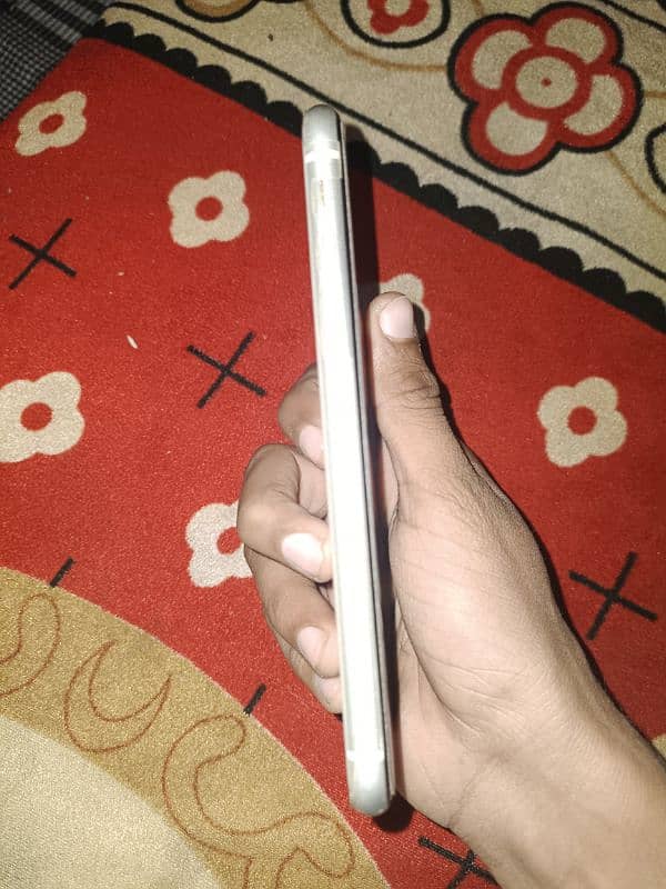 iphone 11 non pta sim locked 64GB Jv 1