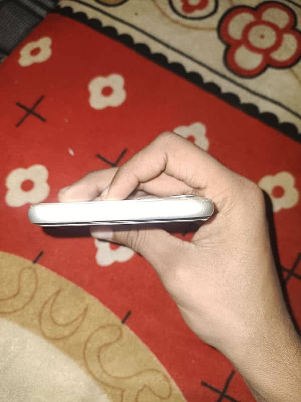 iphone 11 non pta sim locked 64GB Jv 2