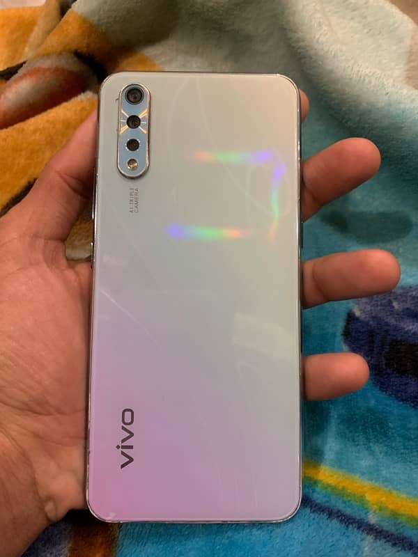 VIVO S1 1