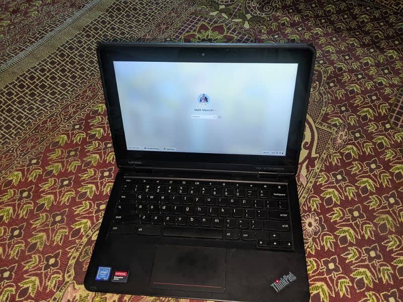 Lenovo Thinkpad yoga 11e Chromebook 0