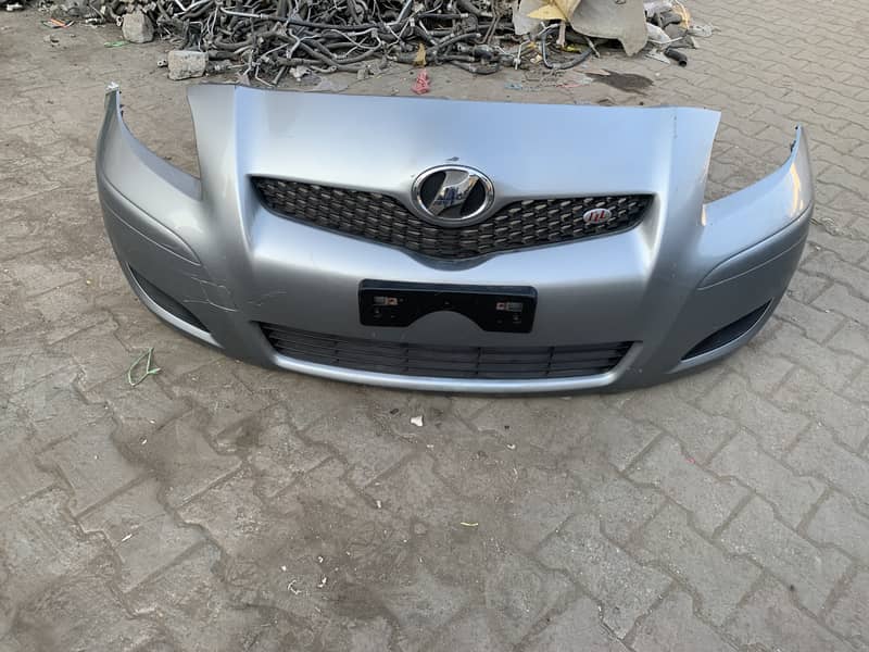 toyota vitz 2008 2010 model bumper. 3