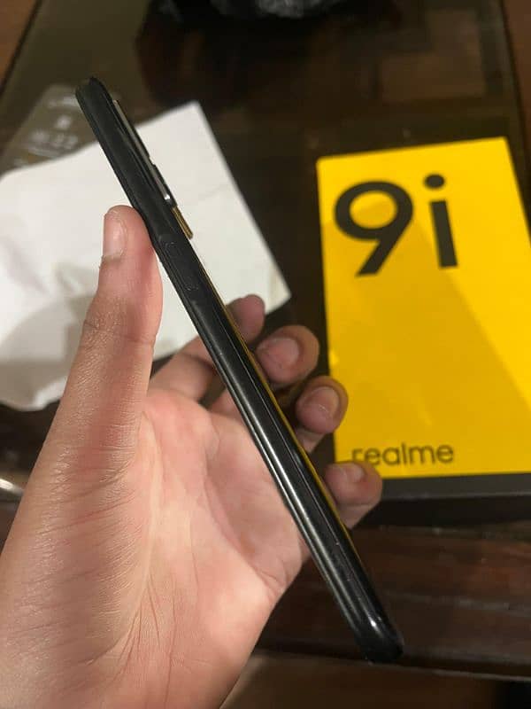 realme 9i 2