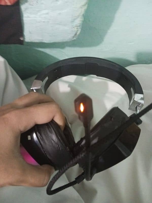 Gaming headphones 2