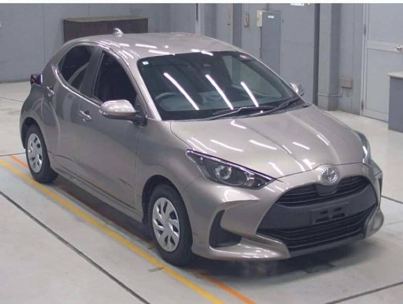 Toyota Yaris 2021 4