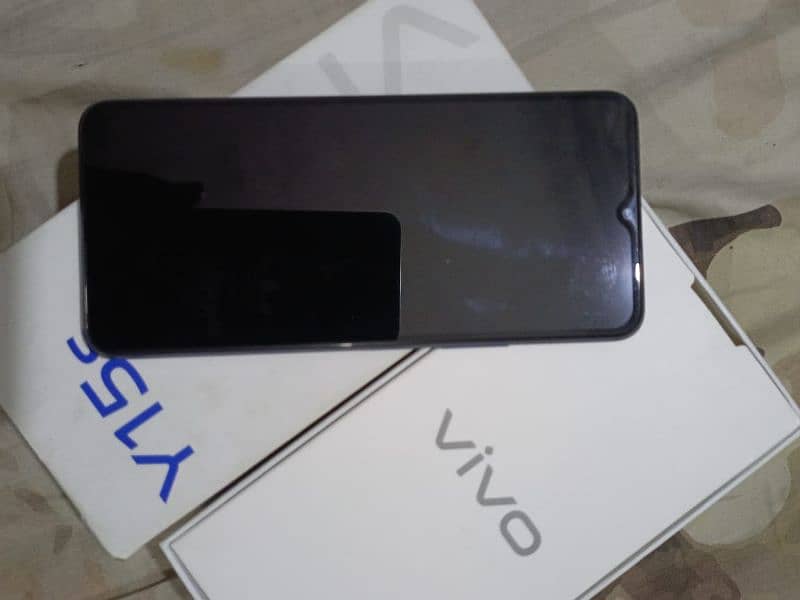 vivo y15s 1