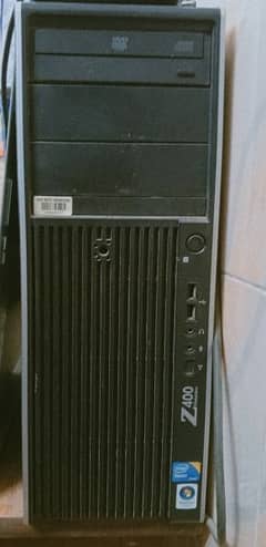 HP XEON Workstation Z400