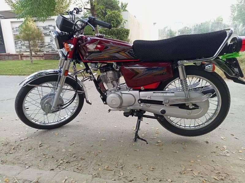 Honda 125 2025 6