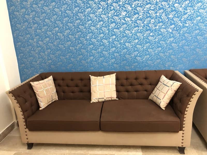 5 seater sofa set | with Glass table | urgent sale 1