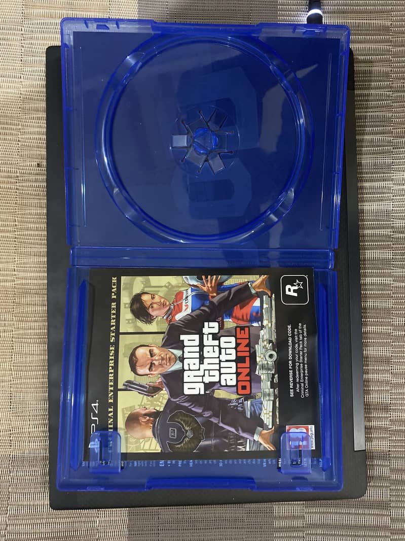 (Urgent sale) PlayStation 4 game Gta5 1