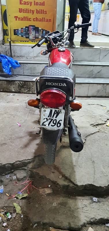 Honda cg 125 red colour 2023 model 1