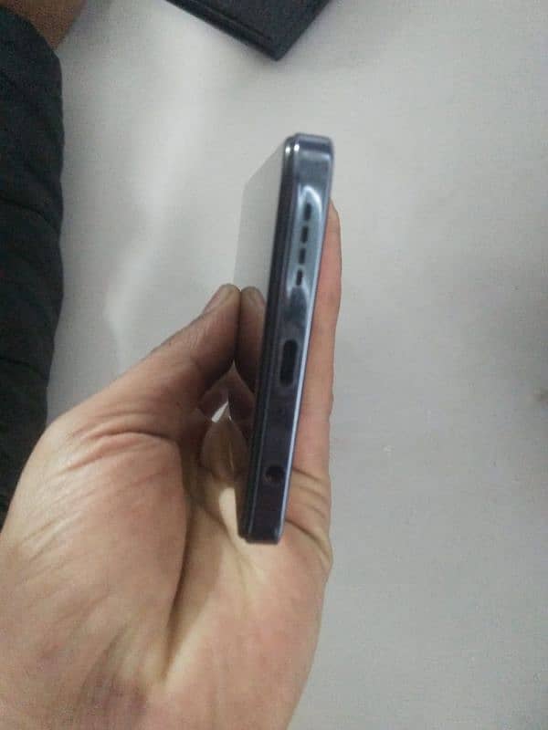 Infinix Hot 40 for sale 6