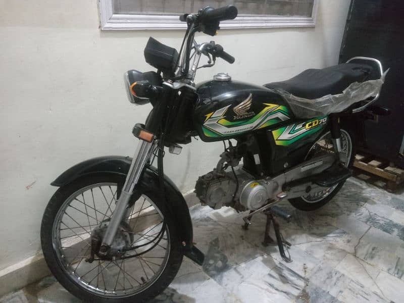 Honda CD70 in awesome condition 1