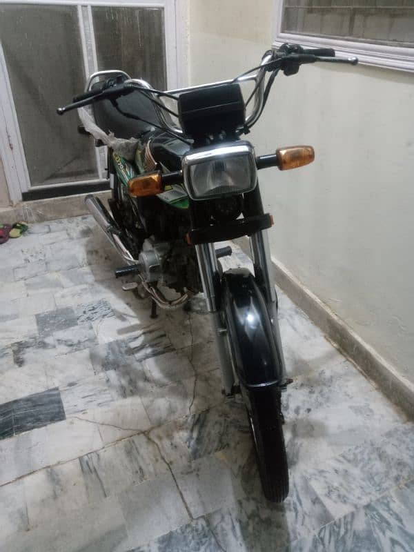 Honda CD70 in awesome condition 5