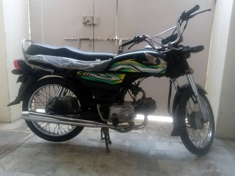 Honda CD70 in awesome condition 6