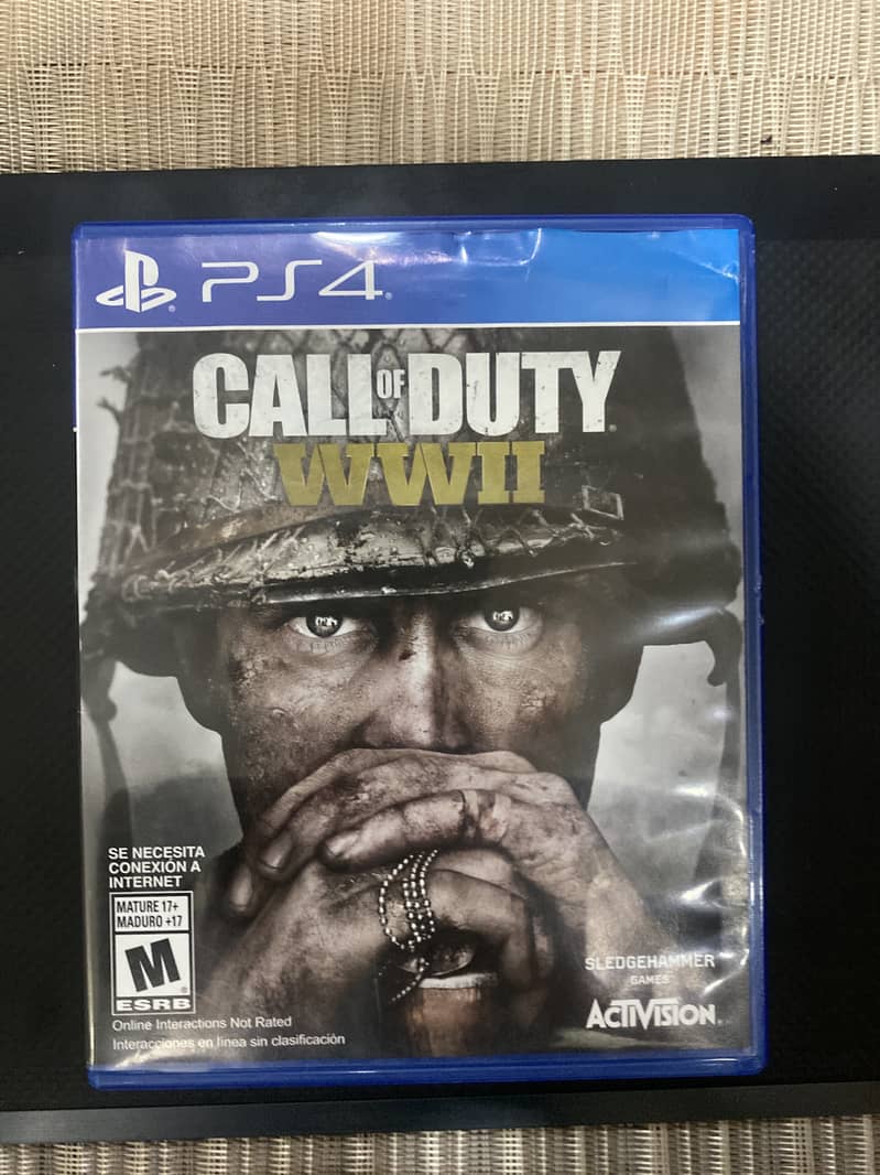 (Urgent sale) PlayStation-4 game Call of duty world War 2 0