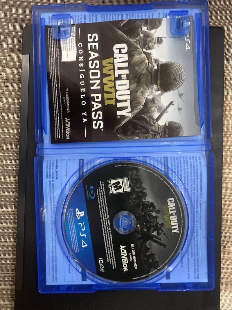 (Urgent sale) PlayStation-4 game Call of duty world War 2 1