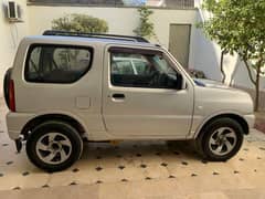 Suzuki Jimny 2013