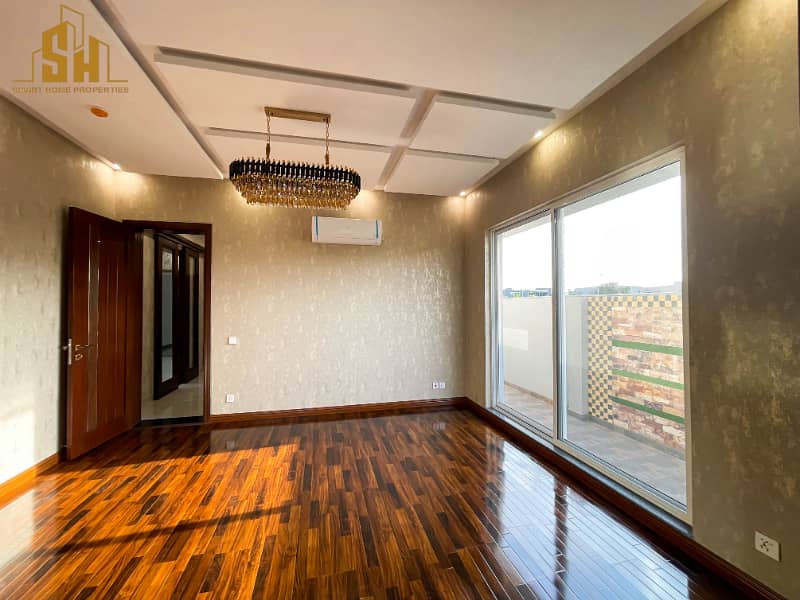 Beautiful Designed 1 Kanal Modern House For Sale In DHA Phase 7 12