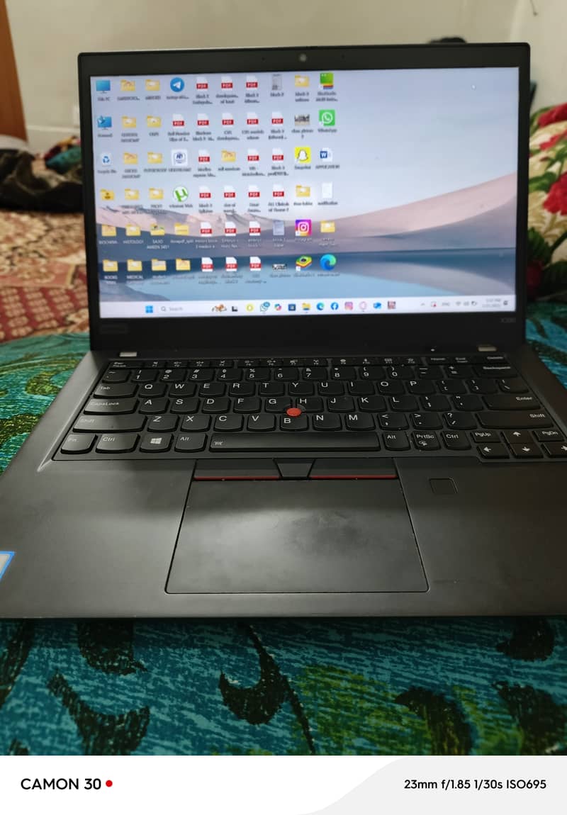 Lenovo thinkpad x390 corei7 8th generation 0