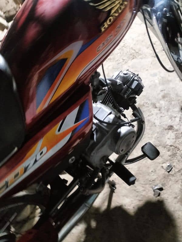 Honda CD 70 good condition 4