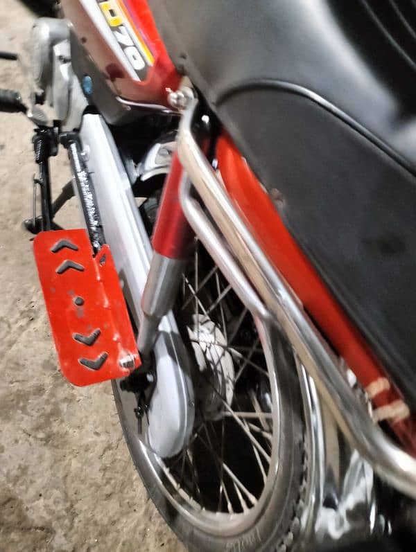 Honda CD 70 good condition 8