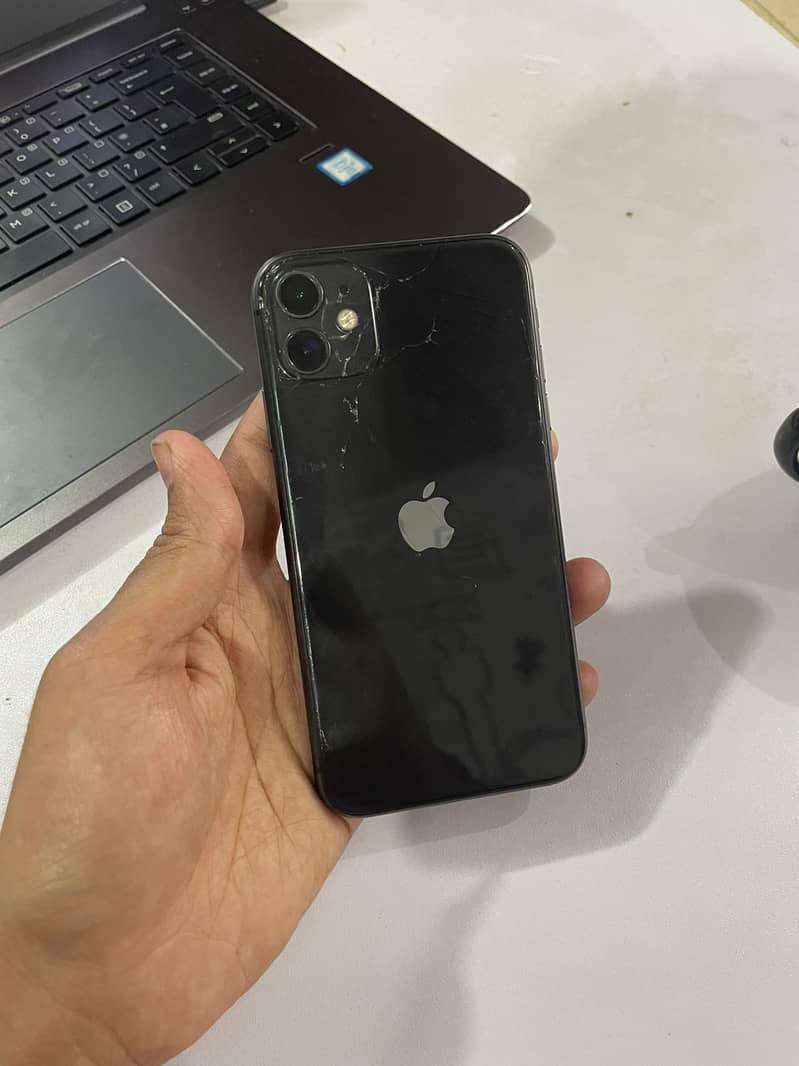 Apple iPhone 11 | Non PTA | 64GB 3