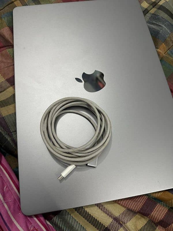 Apple 2023 MacBook Air laptop with M2 chip: 15.3-inch 0