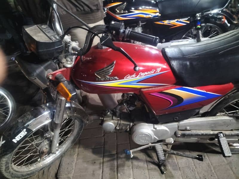 Honda cd 70 model 2010 2