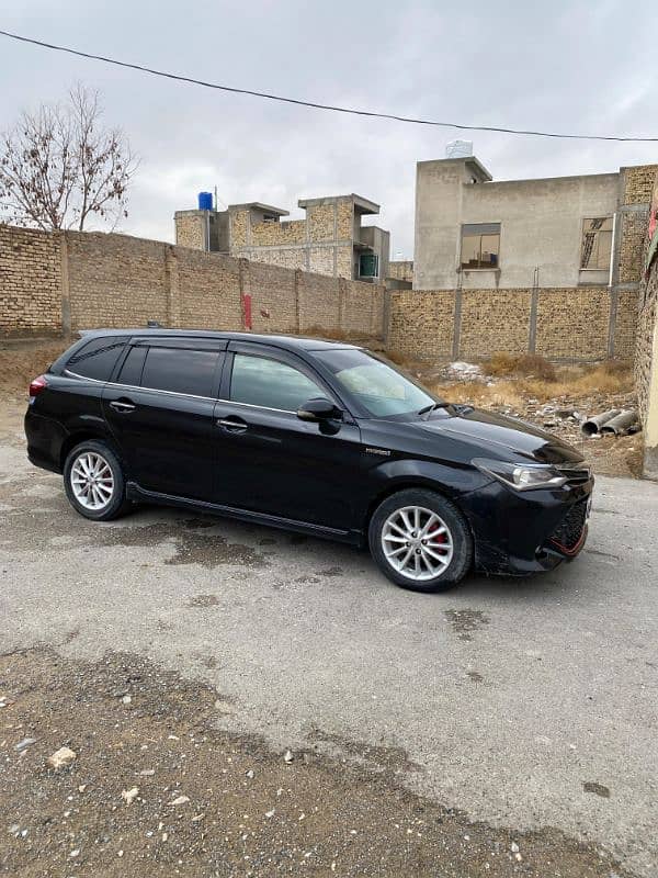 Toyota Fielder 2015 0