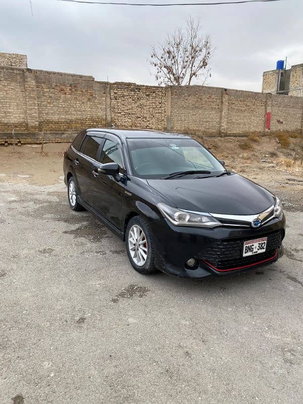 Toyota Fielder 2015 1