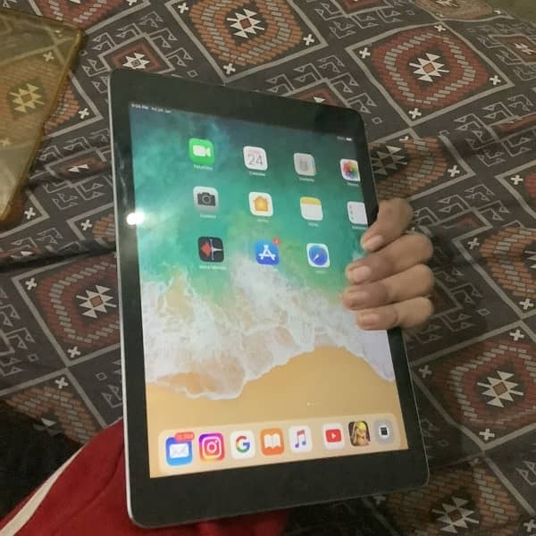 I pad air 64 GB 2