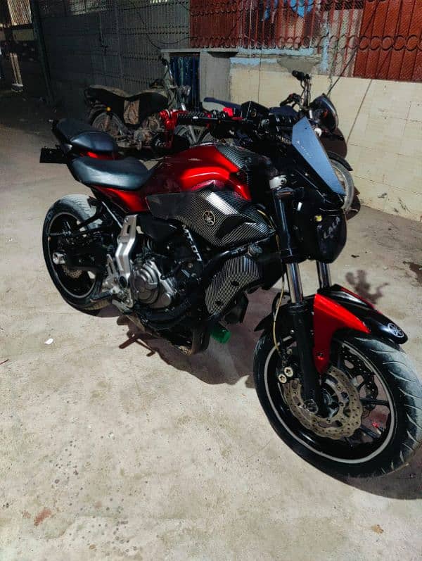 yamaha mt07 2