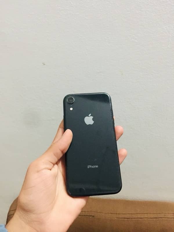 iPhone xr 64gb waterpack jv 5