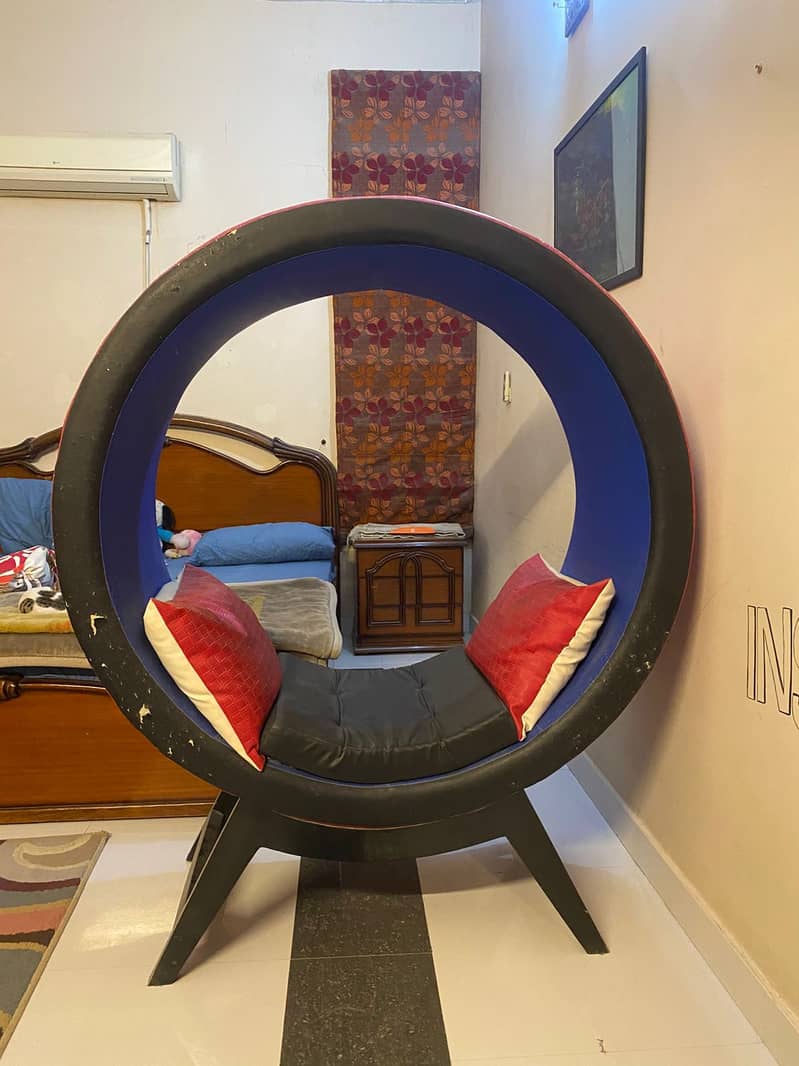 CIRCLE / GOL CHAIR 3