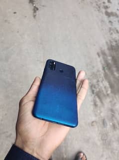 Tecno spark 5 pro 4-64 all ok with box . need cash