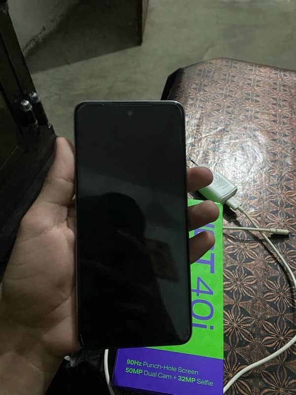 infinix hot 40i 2