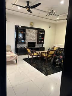 10 Marla luxury House available For Sale In Paragon City Lahore