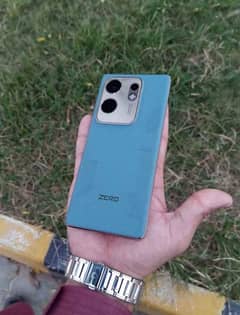 Infinix zero 30( 12_256 )