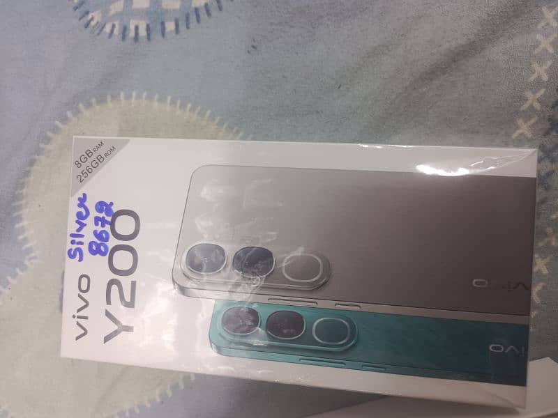 vivo y200 just box open ha 8 /256 gb full warnty 2