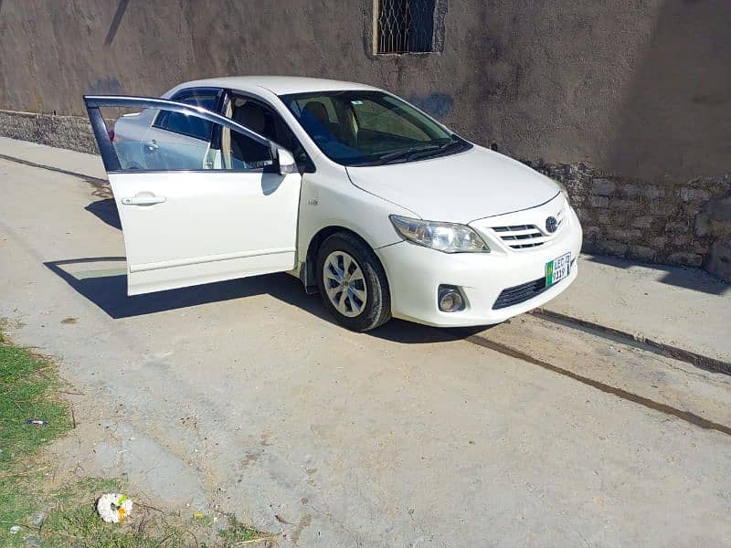 Toyota Corolla GLI 2013 0