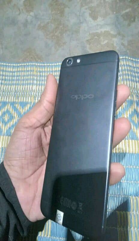 oppo A57 0