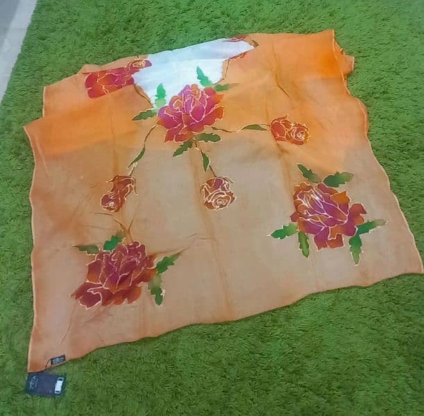 handpainted silk dupatta 0