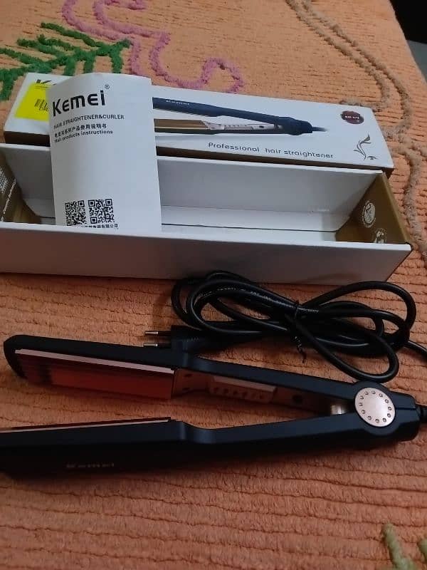 Kemei Profesional Hair Cripmer 2