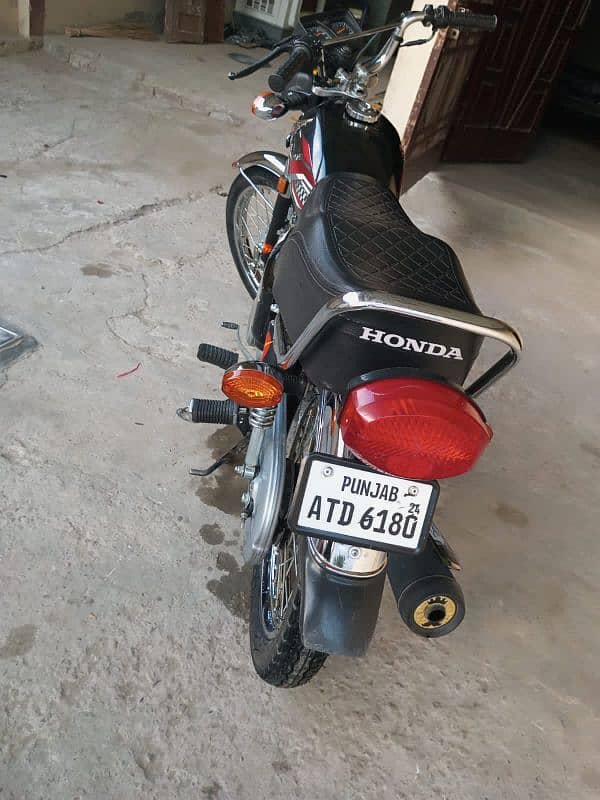 Honda 125 model 2024 fresh condition 2