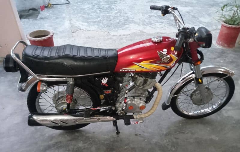 Honda 125 CG for sale my call WhatsApp 0324/40/25/806 1